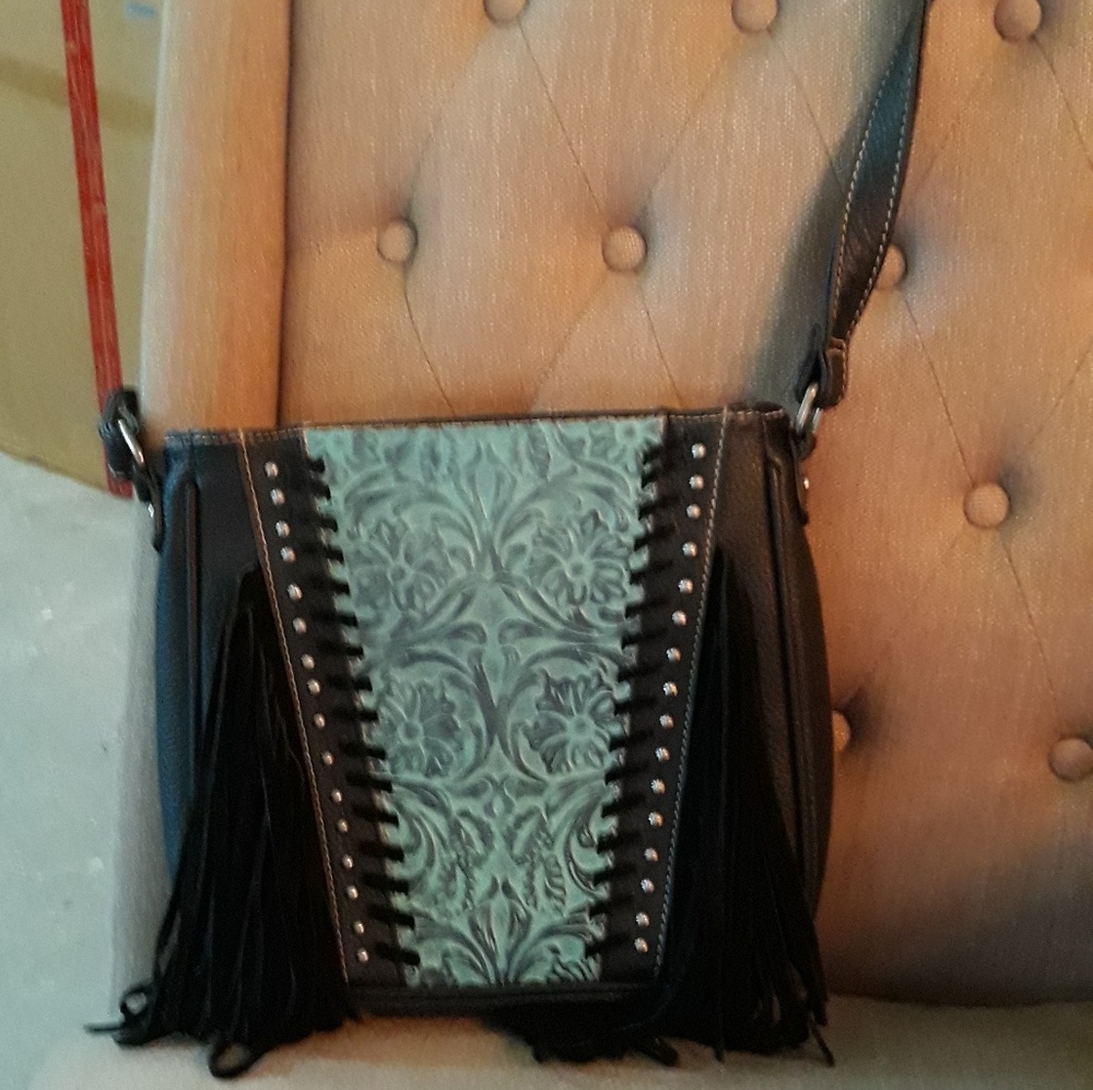 Trinity Ranch black and teal shoulder strap pursel